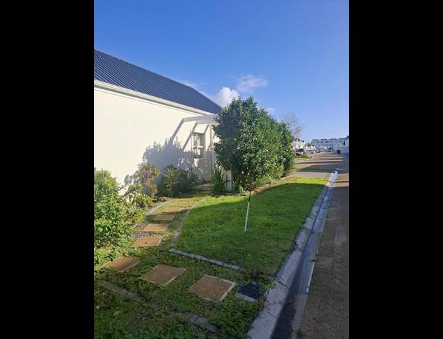 2 BEDROOM PROPERTY TO RENT IN STELLENBOSCH